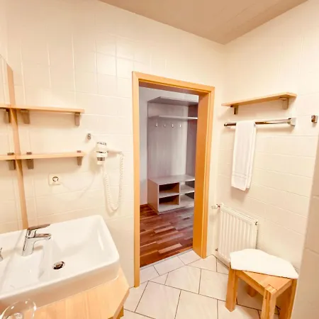 Mini-hôtel Zum Moosmann - Familie Pachernigg Arnfels