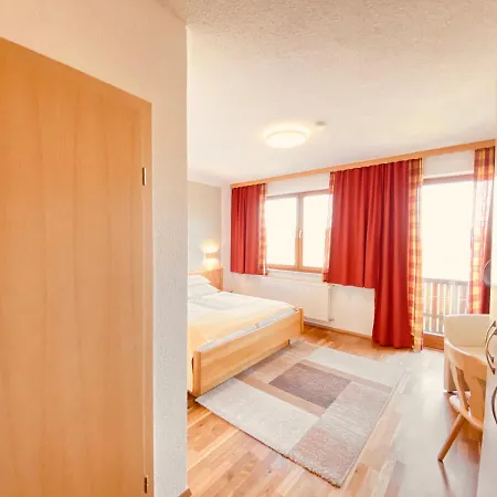 Zum Moosmann - Familie Pachernigg Inn Arnfels