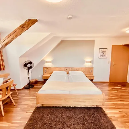 Zum Moosmann - Familie Pachernigg Arnfels