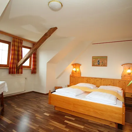 Zum Moosmann - Familie Pachernigg Mini-hôtel 3*