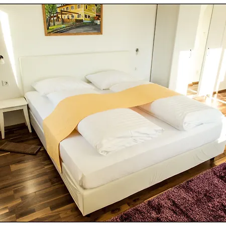 Zum Moosmann - Familie Pachernigg Zajazd