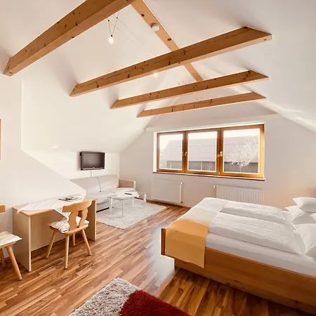 Zum Moosmann - Familie Pachernigg Mini-hôtel