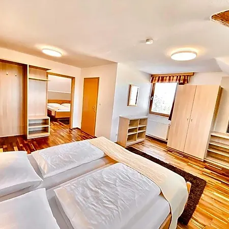 Mini-hôtel Zum Moosmann - Familie Pachernigg Arnfels