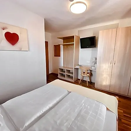 Mini-hôtel Zum Moosmann - Familie Pachernigg 3*