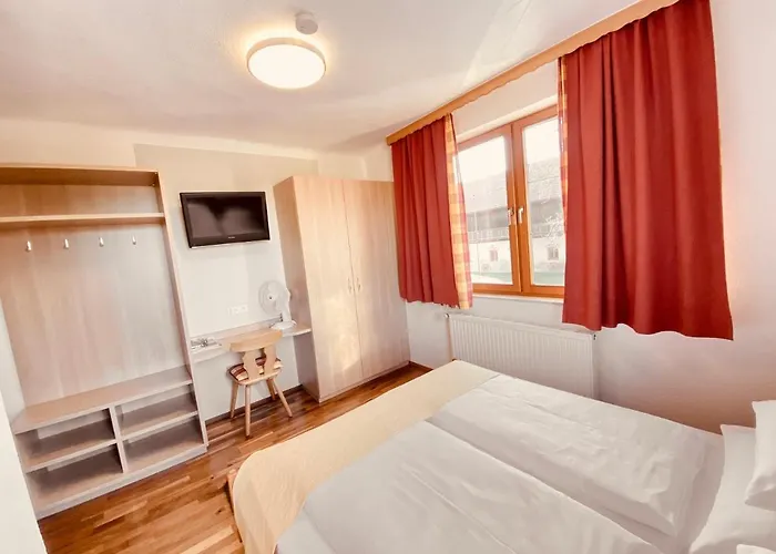 Zum Moosmann - Familie Pachernigg 宾馆 Arnfels