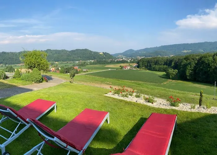 Zum Moosmann - Familie Pachernigg 宾馆 3*