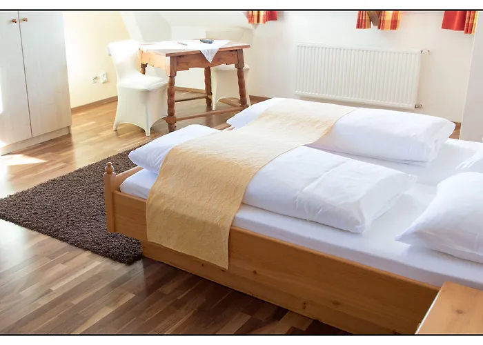 Zum Moosmann - Familie Pachernigg 宾馆